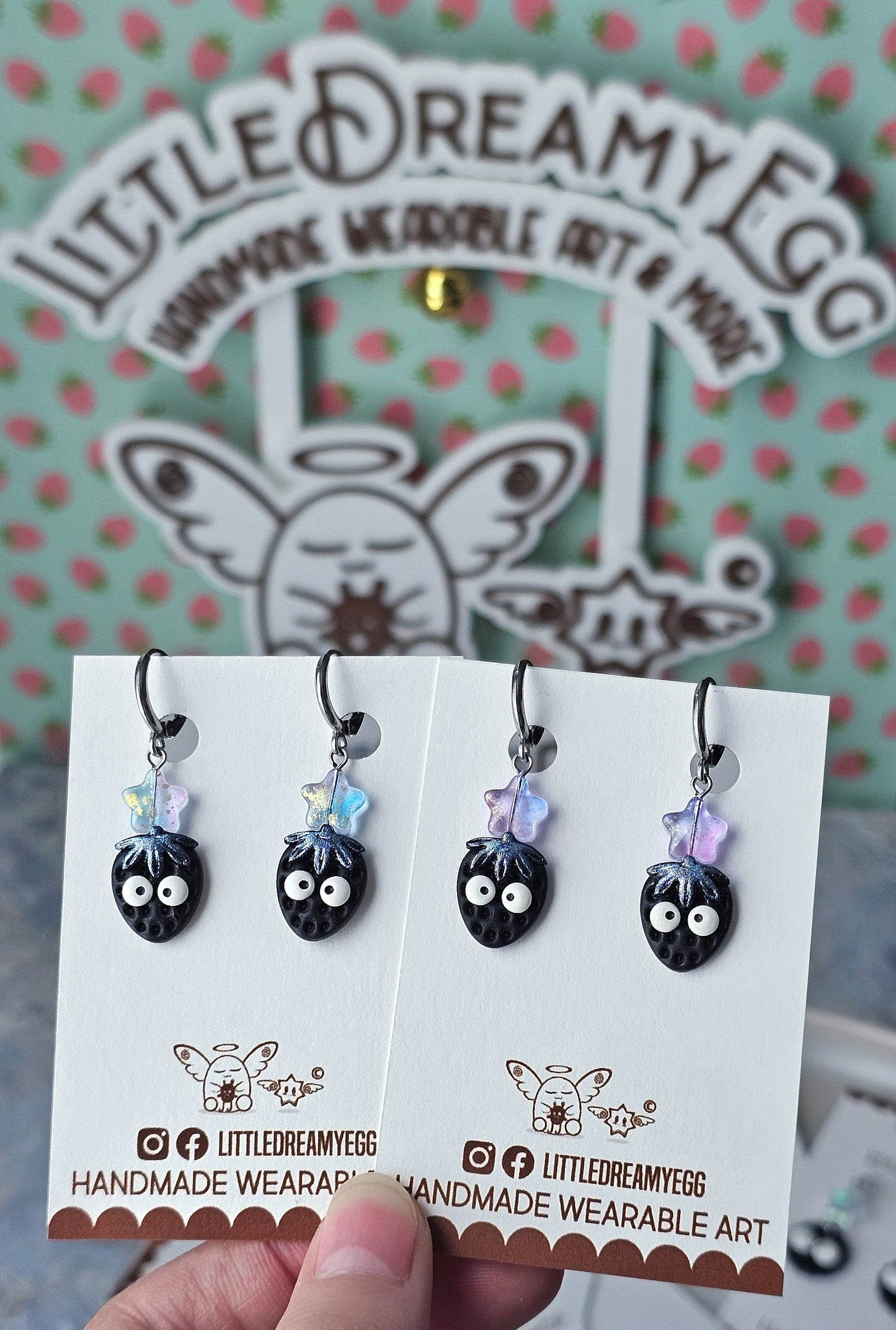 Sootiberry, Soot Strawsprite Huggie Hoop Earrings