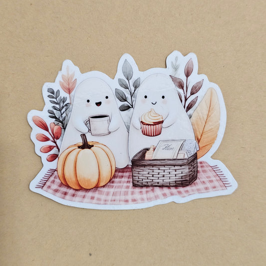 Autumn ghost having a panic