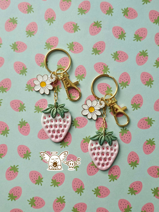 🍓 White Strawberry, Alpinestars Strawberry, Pineberry KeyChain 🍓