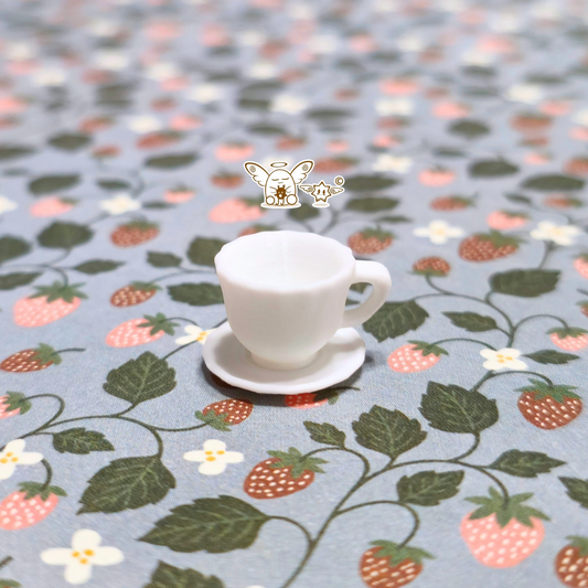 Mini Scallop Edge Tea Cup with Plate Set